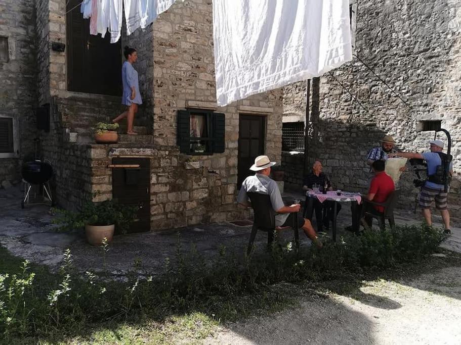 הוילה Kaštela Stone House Castellum מראה חיצוני תמונה